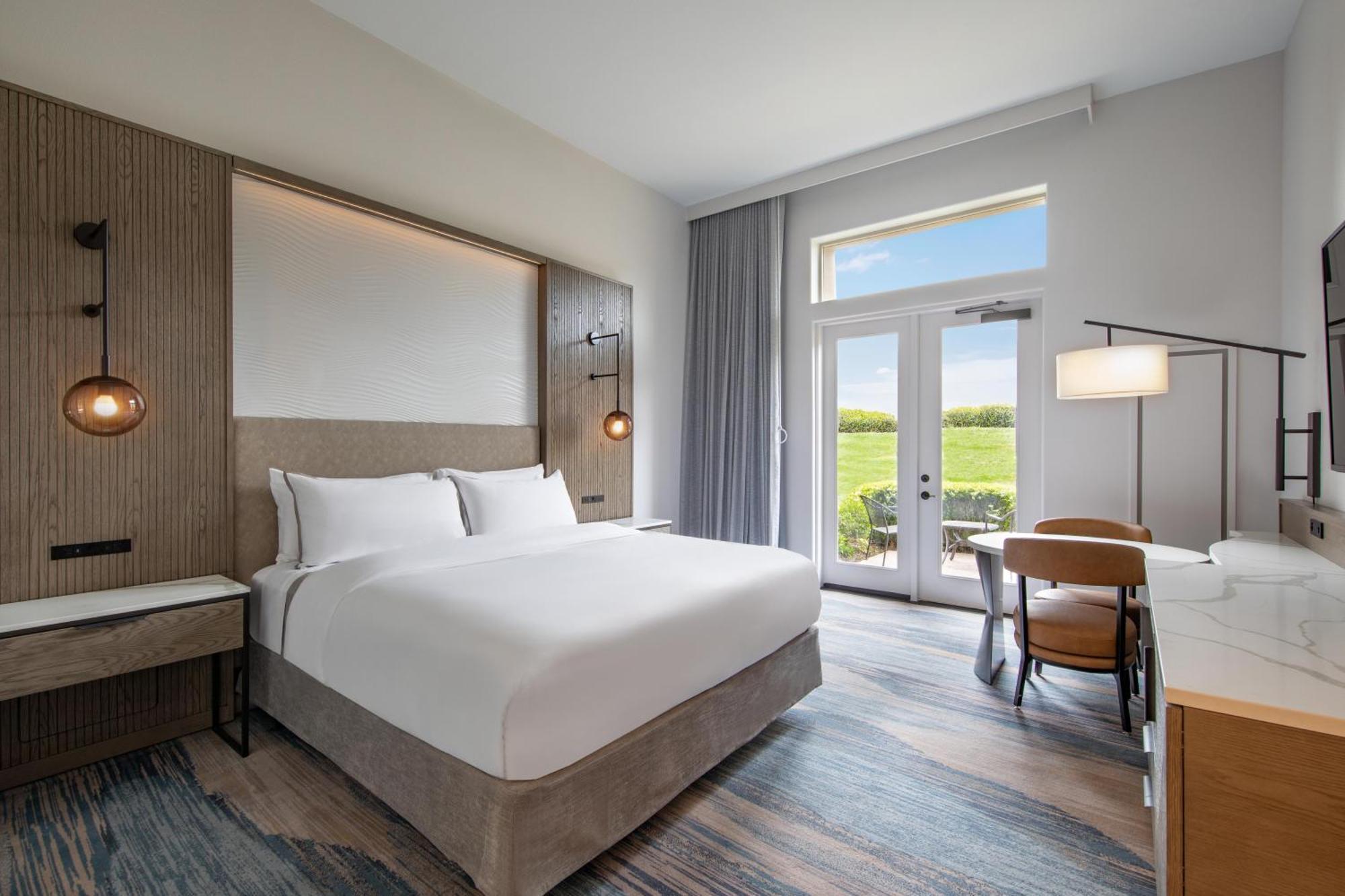 The Westin Riverfront & 4* Sacramento