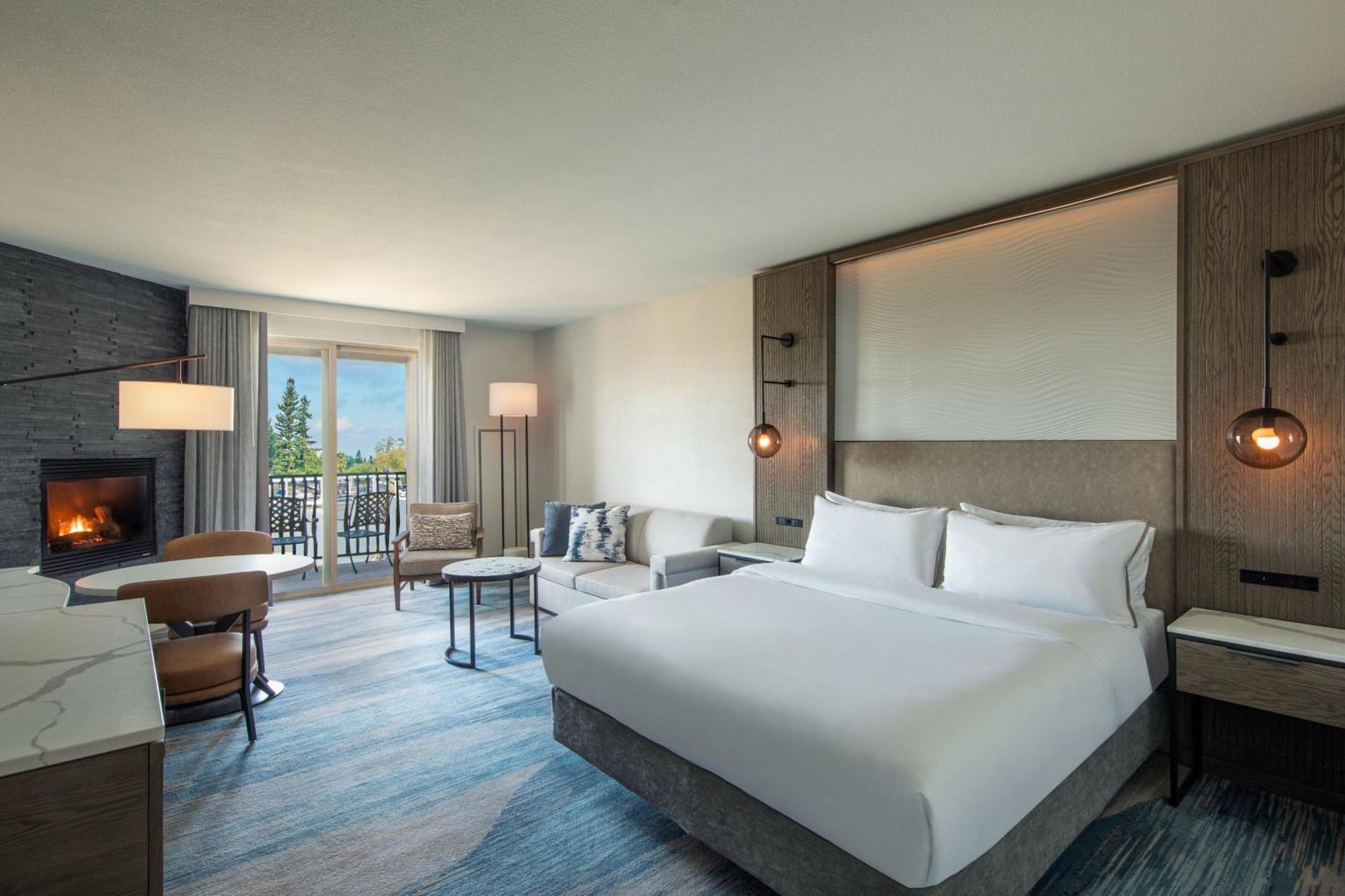 The Westin Riverfront &